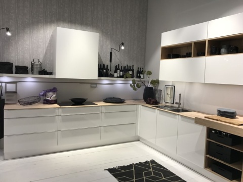 Kitchen Facelift Gold Coast - Verto Kitchens