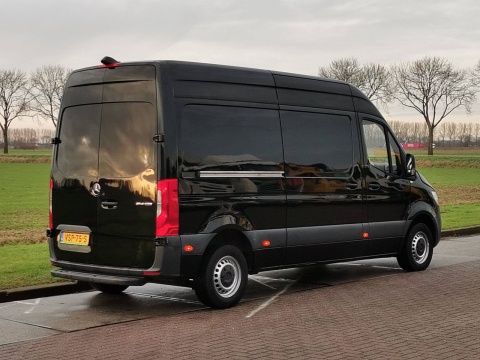 sprinter van airport transfer toronto